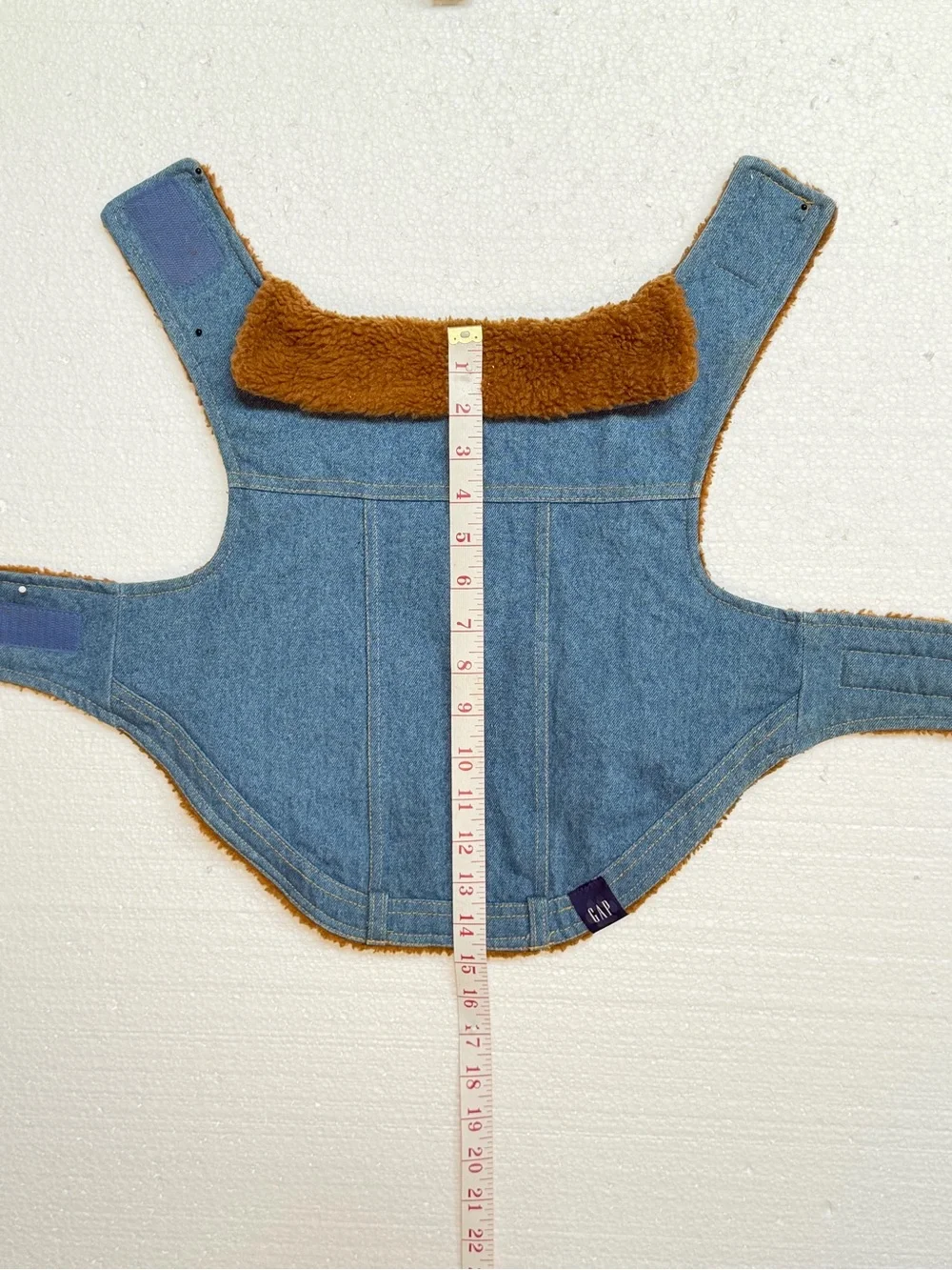 GAP Sherpa-Lined Denim Dog Jacket Coat Size M Blue Adjustable Warm Pet Vest